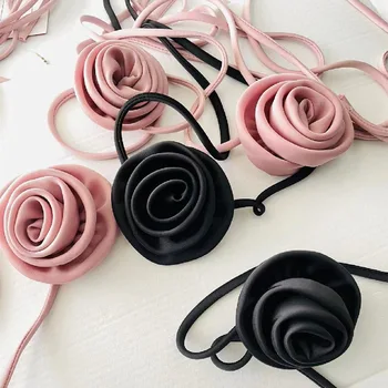 2023 Nuovo Nero Rosa Rosa Romantico Fiore Collana Girocollo per le Donne di Moda Corda Catena Femminile Clavicola Collare a Catena Accessorio